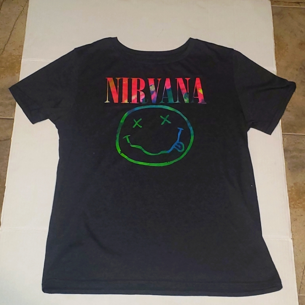 Nirvana tshirt. Smile face